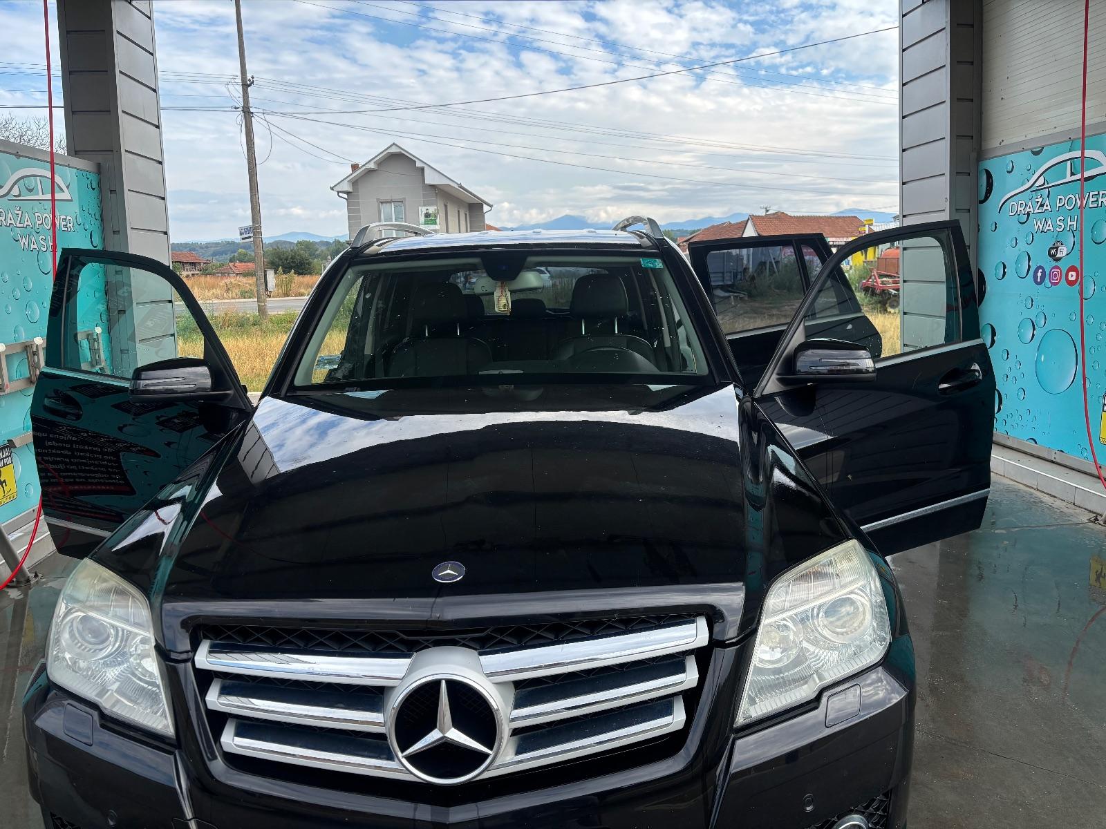 2009 Mercedes-Benz GLK u Leskovcu — glavna fotografija